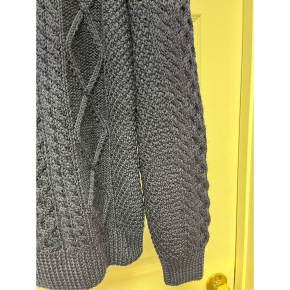 Maine Bay Hand Knit Wool Navy Cable Knit Crew Neck Sweater sz L EUC - Picture 4 of 6